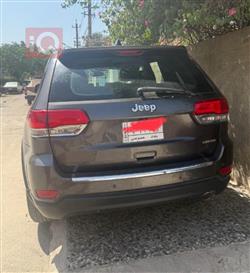 جیپ گراند شیرۆکی